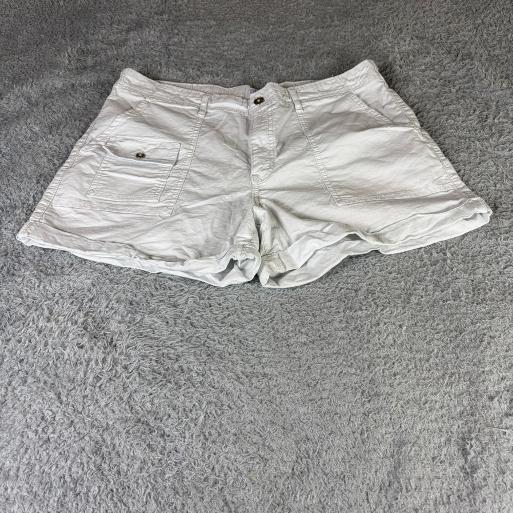 Time and Tru Womens White Cargo Utility Shorts Size 16 Cotton Blend Stretch